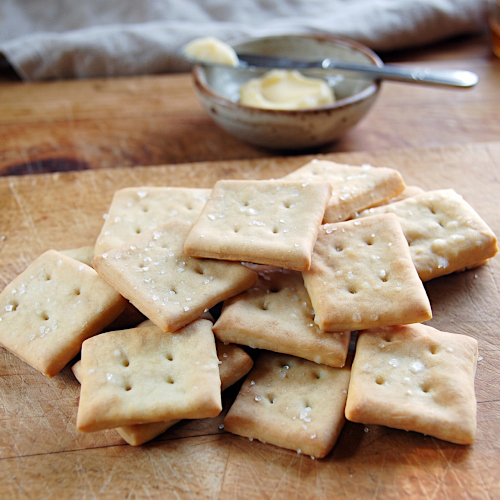 Homemade Soda Crackers